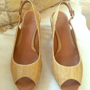 TORY BURCH Canvas Straw Wedge Shoe 8.5